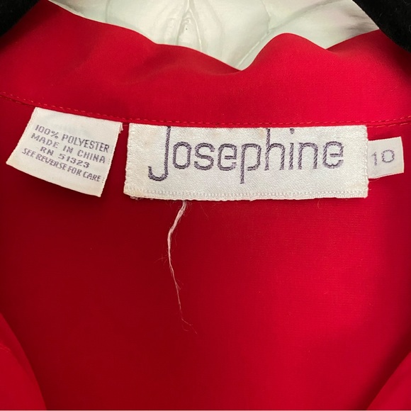 5/$25 Red Pleated Button Down Dress Shirt - Picture 3 of 3